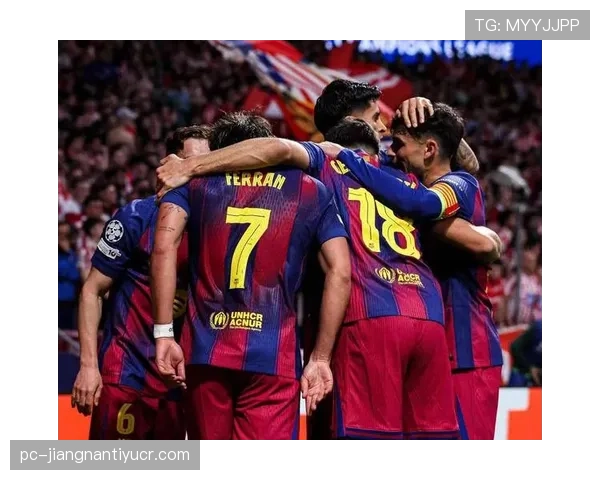 巴萨进攻体系过度依赖边路，中路创造力不足影响战术多样性