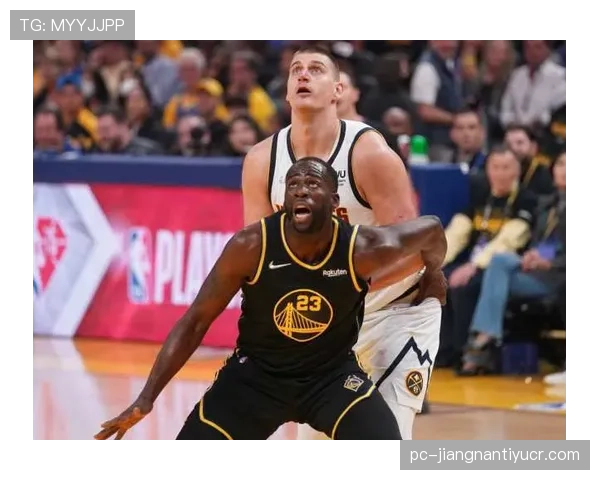 加里·佩顿防守压制对手外线，改变禁区协防结构