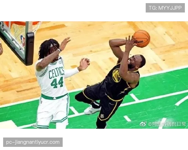 14秒违例如何判定？手把手教你看懂篮球规则关键变化